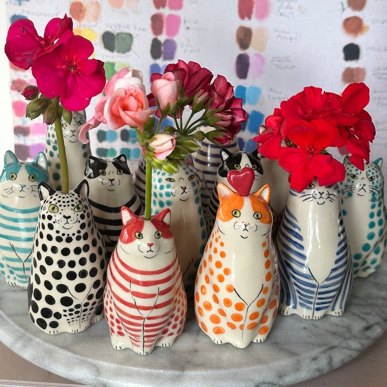🎉Limited Edition - Hand-Painted Cat Vase Collection